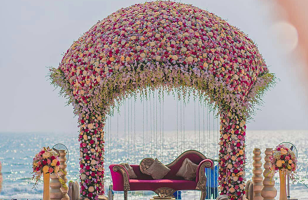 How to Plan a Beach Wedding on a Budget?